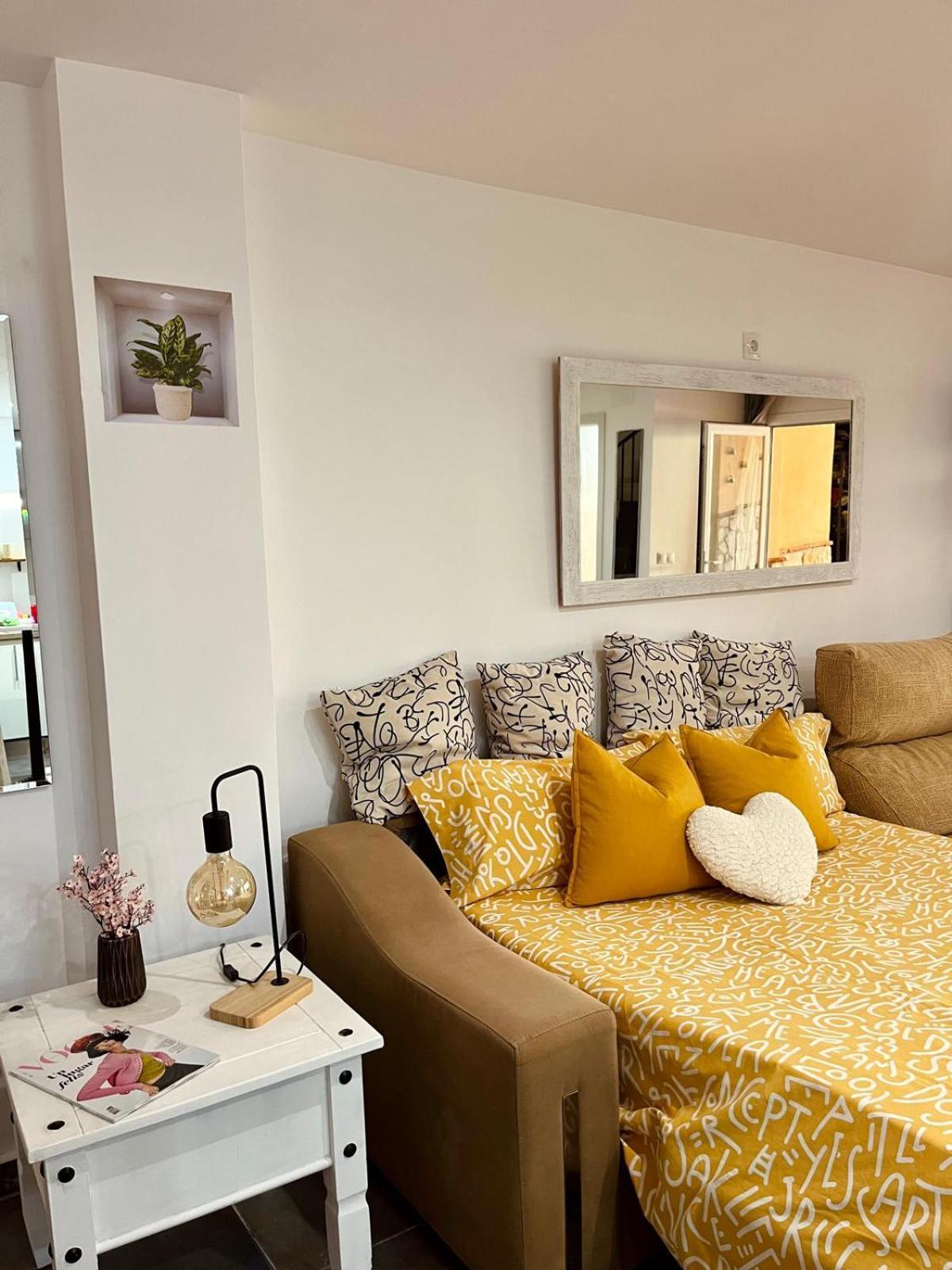 Alhaurín de la Torre Acogedor Apartamento Loft מראה חיצוני תמונה